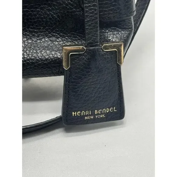Henri Bendel Crossbody Bag Womens Small Black Pebbled Leather Zip Shoulder Purse - Picture 3 of 11